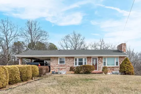 129 Greendale Dr, Rustburg, VA 24588