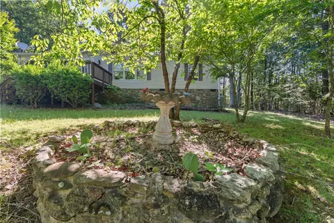 675 Pacoman Rd, Evington, VA 24550