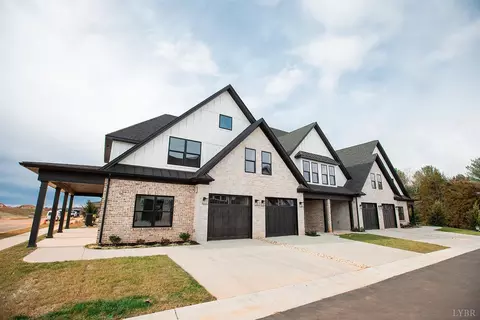 1131 S Westyn Loop, Forest, VA 24551
