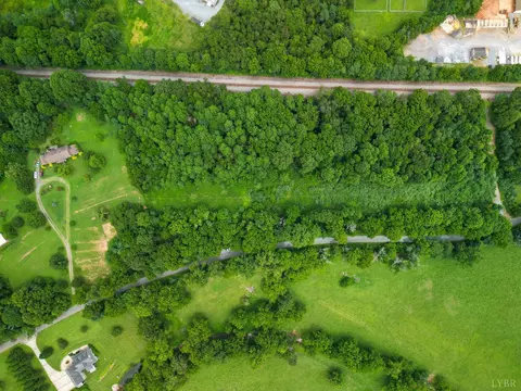 0 Elkton Farm Rd, Forest, VA 24551