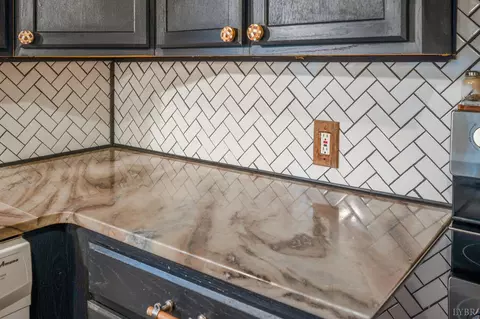 Kitchen - 339 Plain Ridge Dr, Evington, VA 24550 photo 4 of 6