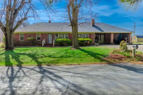 63 Morris Church Rd, Brookneal, VA 24528