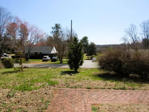 Exterior - 144 Maple Ln, Amherst, VA 24521 photo 9 of 10