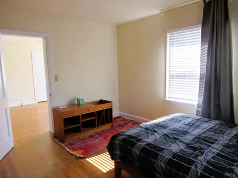 Bedroom - 144 Maple Ln, Amherst, VA 24521 photo 1 of 4