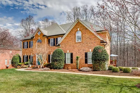 105 Bethel Park Dr, Lynchburg, VA 24502