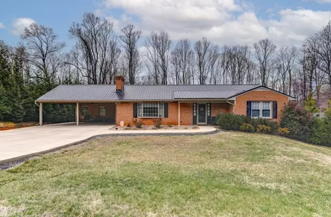 111 Idlebrook Dr, Madison Heights, VA 24572