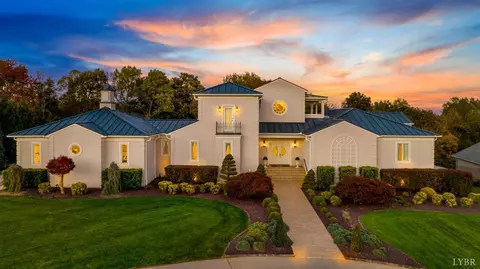 1229 Boone Hill Dr, Lynchburg, VA 24503