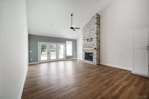 Living - 45 Grandset Dr, Forest, VA 24551 photo 1 of 4