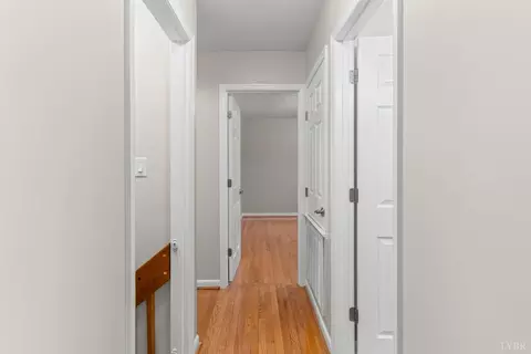 Entry Way - 207 Merrywood Dr, Forest, VA 24551 photo 4 of 5