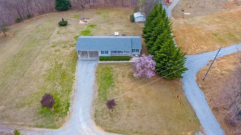 1098 St Paul Church Cir, Forest, VA 24551
