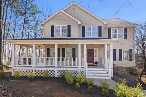 283 Oakcroft Dr, Madison Heights, VA 24572
