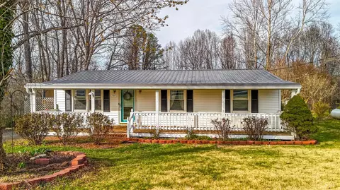 997 Toytown Rd, Amherst, VA 24521