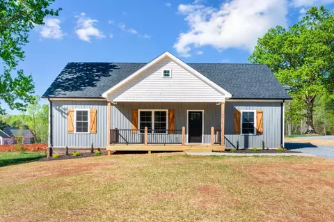 94 N Oxford Furnace Rd, Lynchburg, VA 24504