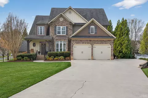 101 Mckenna Cir, Lynchburg, VA 24503