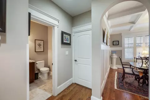 Entry Way - 1424 Lake Manor Dr, Forest, VA 24551 photo 6 of 12