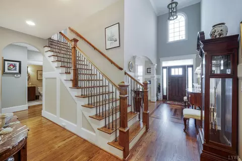 Entry Way - 1424 Lake Manor Dr, Forest, VA 24551 photo 4 of 12