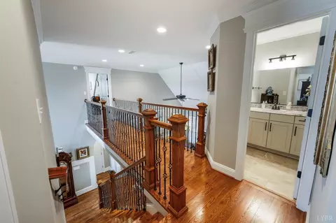 Entry Way - 1424 Lake Manor Dr, Forest, VA 24551 photo 9 of 12