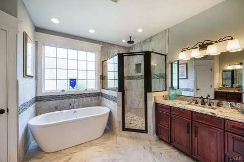 Bath - 1424 Lake Manor Dr, Forest, VA 24551 photo 2 of 12