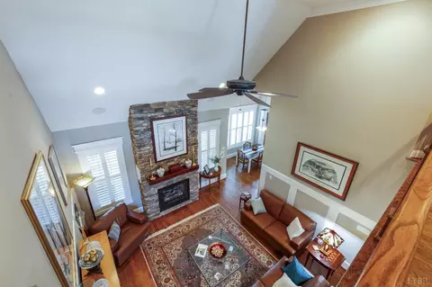 Living - 1424 Lake Manor Dr, Forest, VA 24551 photo 5 of 6