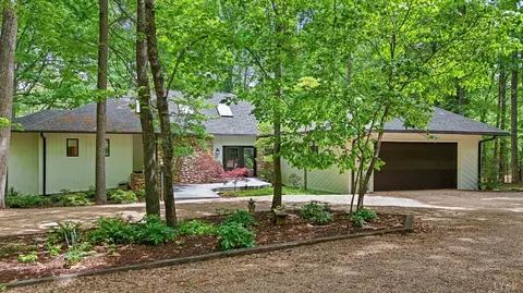 101 Oakmont Ct, Lynchburg, VA 24503