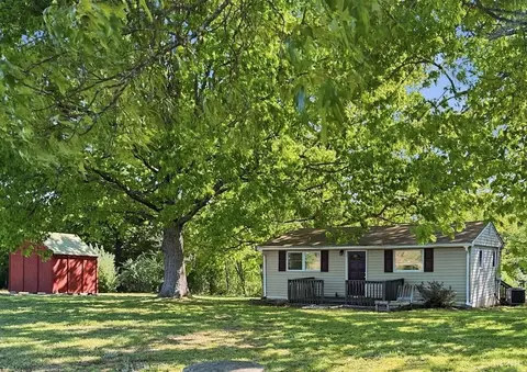 10368 Spring Mill Rd, Concord, VA 24538