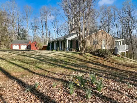 Exterior - 1285 Cedar Gate Rd, Monroe, VA 24574 photo 15 of 20