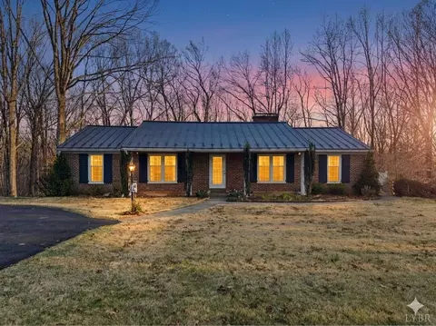 Exterior - 1285 Cedar Gate Rd, Monroe, VA 24574 photo 3 of 20