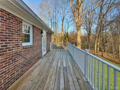 Exterior - 1285 Cedar Gate Rd, Monroe, VA 24574 photo 6 of 20