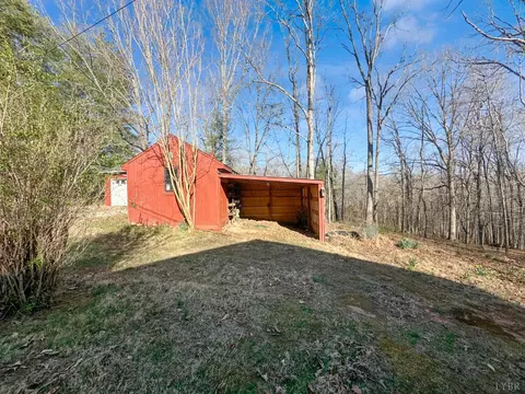 Exterior - 1285 Cedar Gate Rd, Monroe, VA 24574 photo 17 of 20