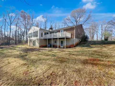 Exterior - 1285 Cedar Gate Rd, Monroe, VA 24574 photo 9 of 20