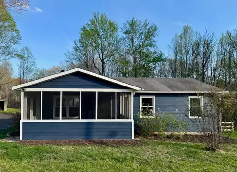 400 N Powells Island Rd, Arrington, VA 22922