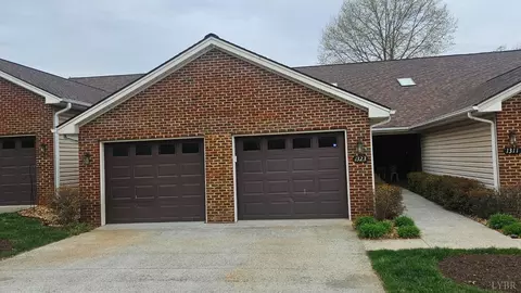 1323 Valley Vista Ln, Forest, VA 24551