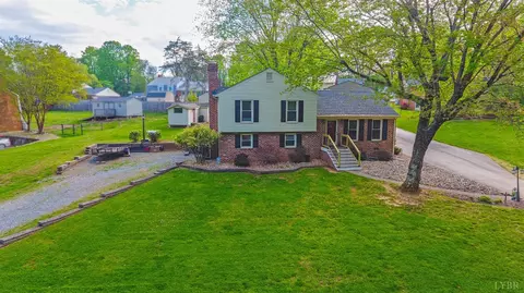 135 Cheyenne Dr, Lynchburg, VA 24502