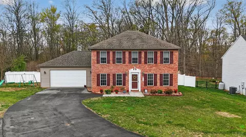 1045 Woods End Ln, Forest, VA 24551