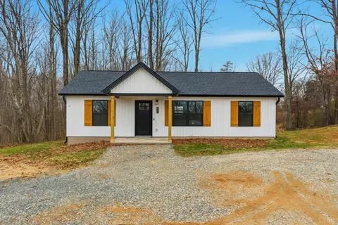 457 Lake Park Dr, Union Hall, VA 24176