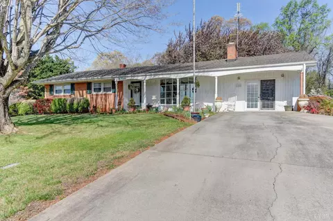 105 Gaddy Rd, Lynchburg, VA 24502