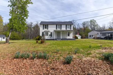 447 Toytown Rd, Amherst, VA 24521