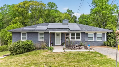 160 Lyttleton Ln, Madison Heights, VA 24572