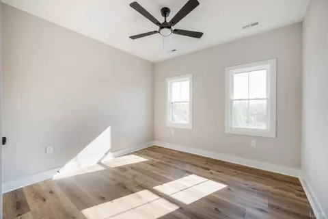 Bedroom - 2549 Thomas Jefferson Rd, Forest, VA 24551 photo 3 of 6