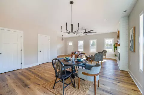 Dining - 2549 Thomas Jefferson Rd, Forest, VA 24551 photo 2 of 2