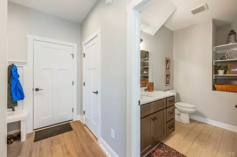 Entry Way - 4442 Goode Rd, Goode, VA 24556 photo 1 of 2