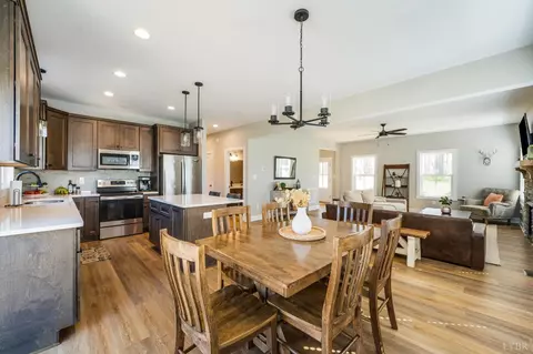 Dining - 4442 Goode Rd, Goode, VA 24556 photo 1 of 2