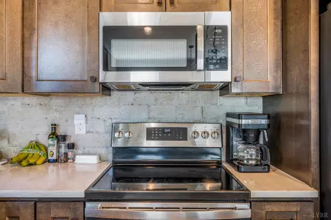 Kitchen - 4442 Goode Rd, Goode, VA 24556 photo 4 of 5