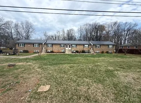 1664 Graves Mill Rd, Lynchburg, VA 24502