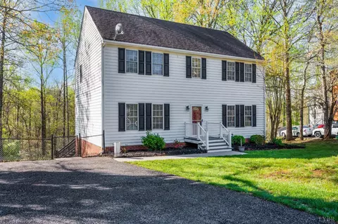 104 Winding Cedar Way, Lynchburg, VA 24502
