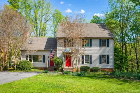 3228 Azalea Pl, Lynchburg, VA 24503