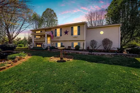 1175 Davis Mill Ln, Bedford, VA 24523