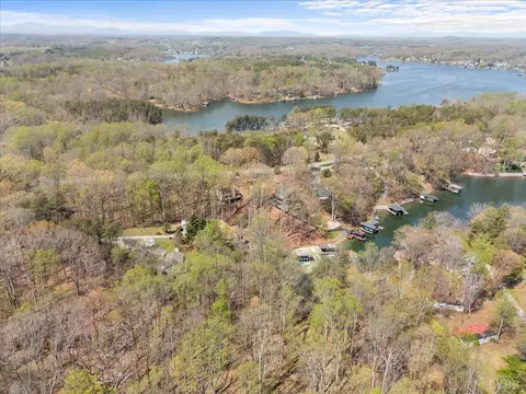View/Area - 290 Dodee Ln, Union Hall, VA 24176 photo 11 of 14