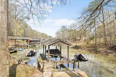 Exterior - 290 Dodee Ln, Union Hall, VA 24176 photo 17 of 19