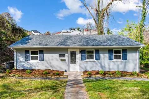 85 Harrison St, Lynchburg, VA 24504